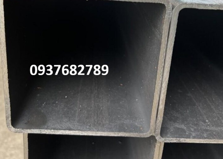 Thép hộp 250x250x13.75