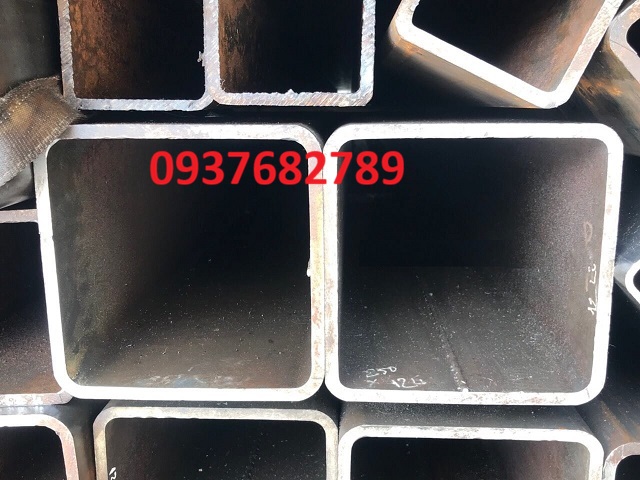 Thép hộp 250x250x6