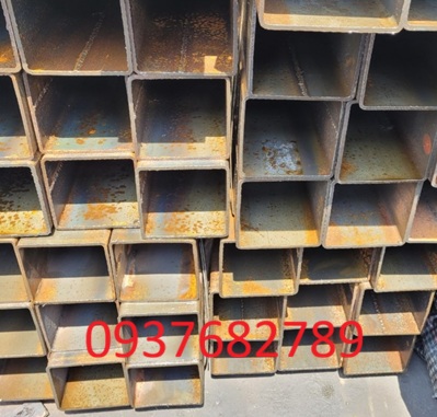 Thép hộp vuông 125x125x2.5 mm 