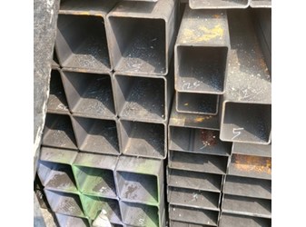 Thép hộp vuông 160x160x5 mm mác thép Q235B