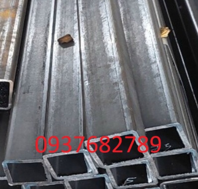 Thép hộp vuông 200x200x9.5 mm 