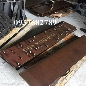Thép tấm hardox 450 dày 8 x 2000 x 6000